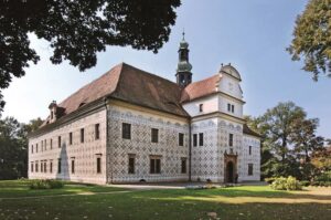 Pałac Doudleby nad Orlicí – tajemnicza perła arystokracji